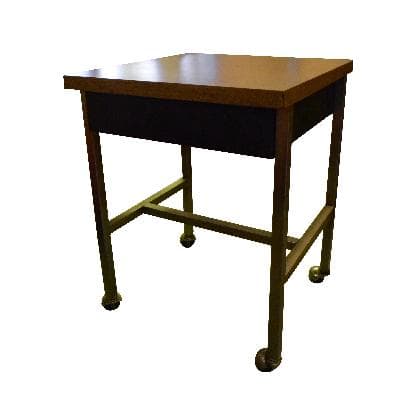 M_9 Mesa auxiliar con ruedas