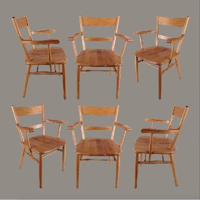 La Malinche. Juego de sillas en madera de olmo.