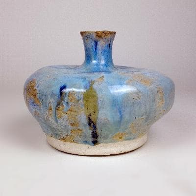 Florero abombado en cerámica de alta temperatura azul, ocre y café