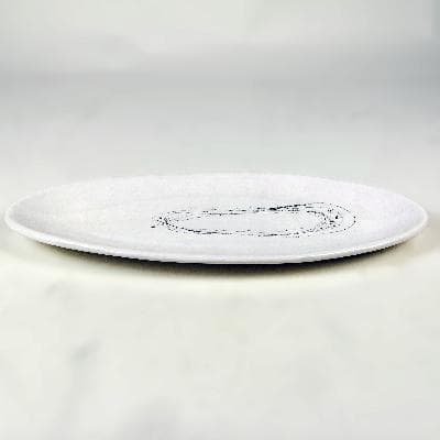 Pilar Pedroza. Plato oval en cerámica pintada a mano
