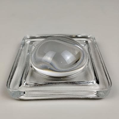 Lupa de escritorio en vidrio