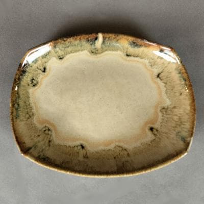 Alberto Díaz de Cossío. Plato en cerámica de alta temperatura ocre