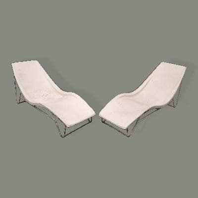 Par de tumbonas en fibra de vidrio