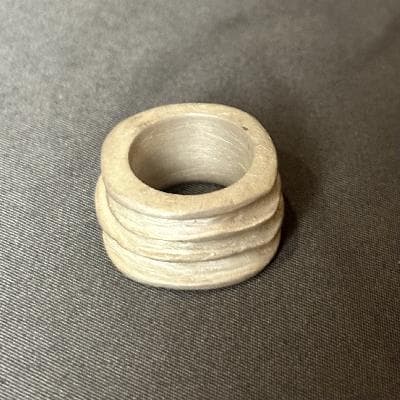 María José de Simón. Anillo de plata 