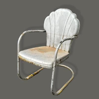 Silla para exterior en lámina de acero plateada