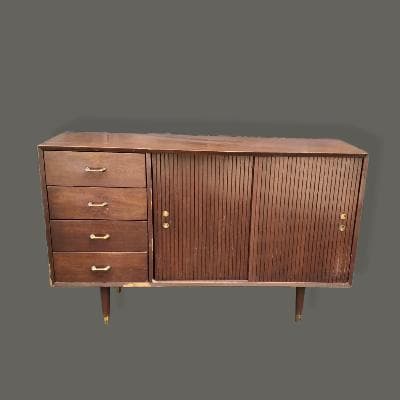 Philip Guilmant para Van Beuren, S.A. Credenza en caoba de la línea Danesa