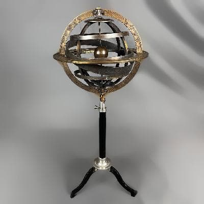 Gédéon Gobille Paris. Esfera armilar de bronce patinado