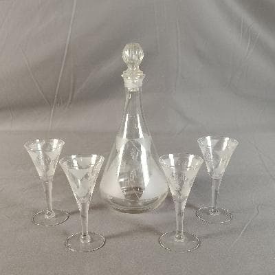 Juego de licorera y 4 copas para jerez en cristal esmerilado