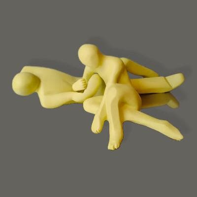 Victoria Camil. Amorosos, 2023. Escultura de resina